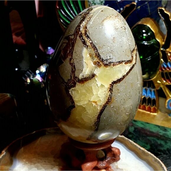 k4tg4r Other - 473.4g Septarian Egg #2